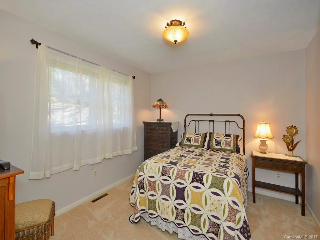 708 Dawnwood Lane - Photo 13