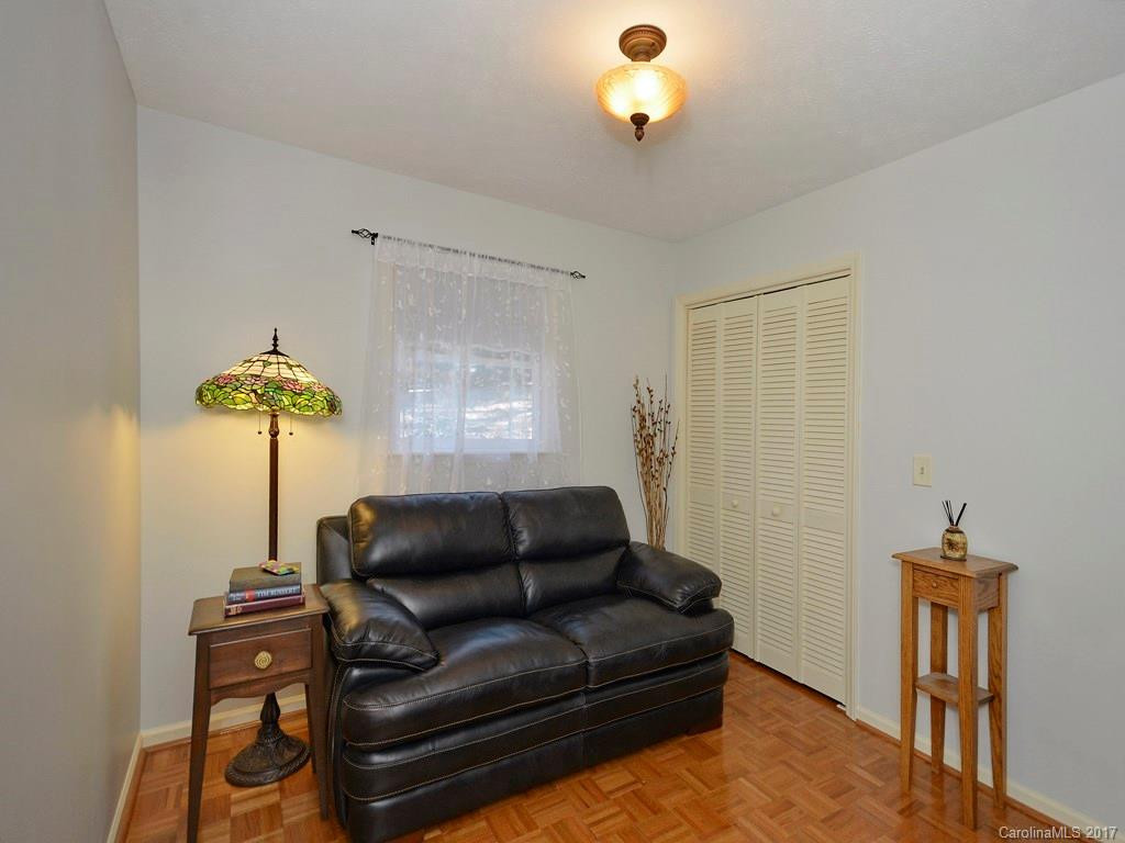 708 Dawnwood Lane - Photo 15