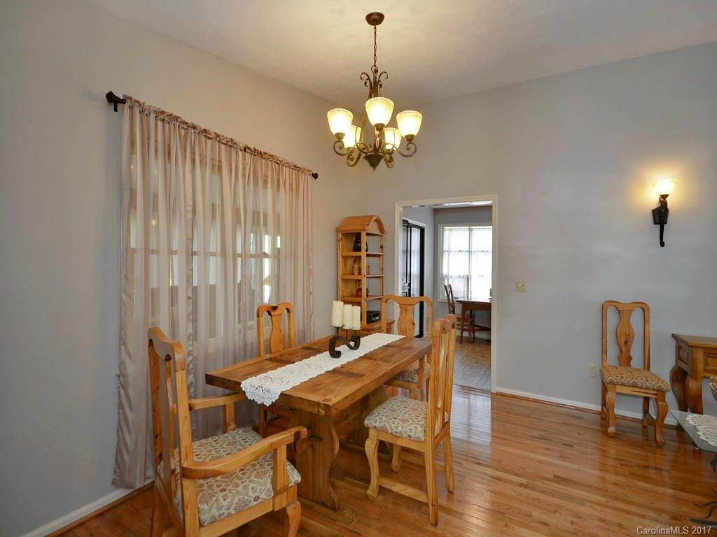 708 Dawnwood Lane - Photo 6