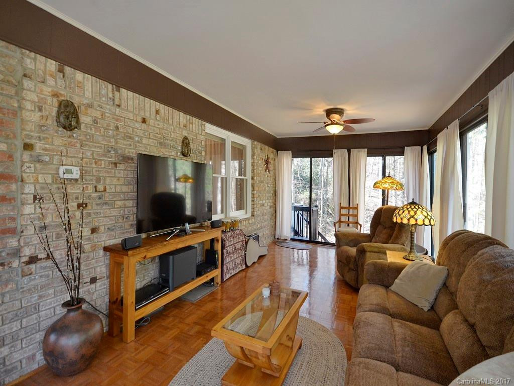 708 Dawnwood Lane - Photo 9