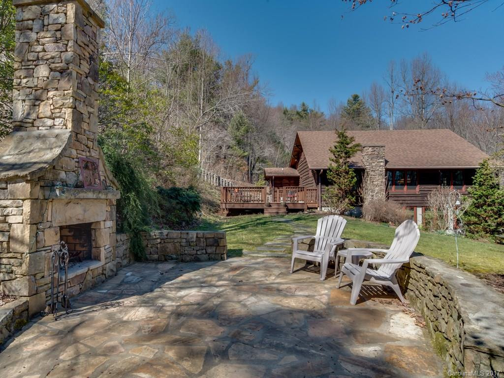 992 Mountain Page Road - Photo 2
