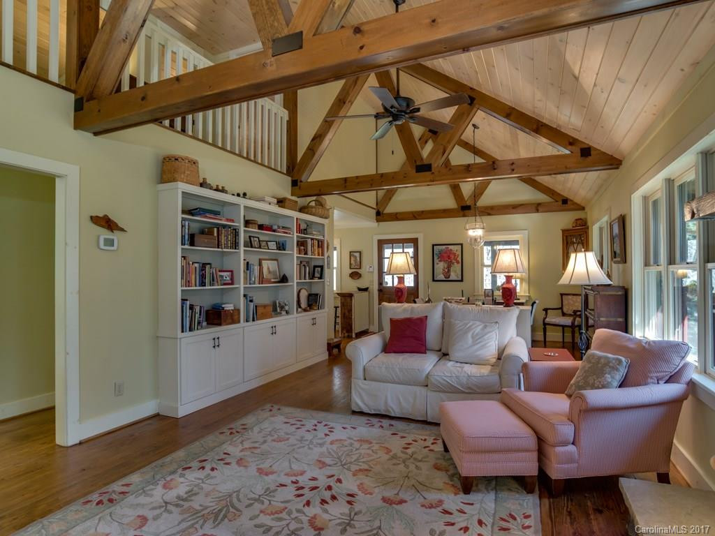 992 Mountain Page Road - Photo 17