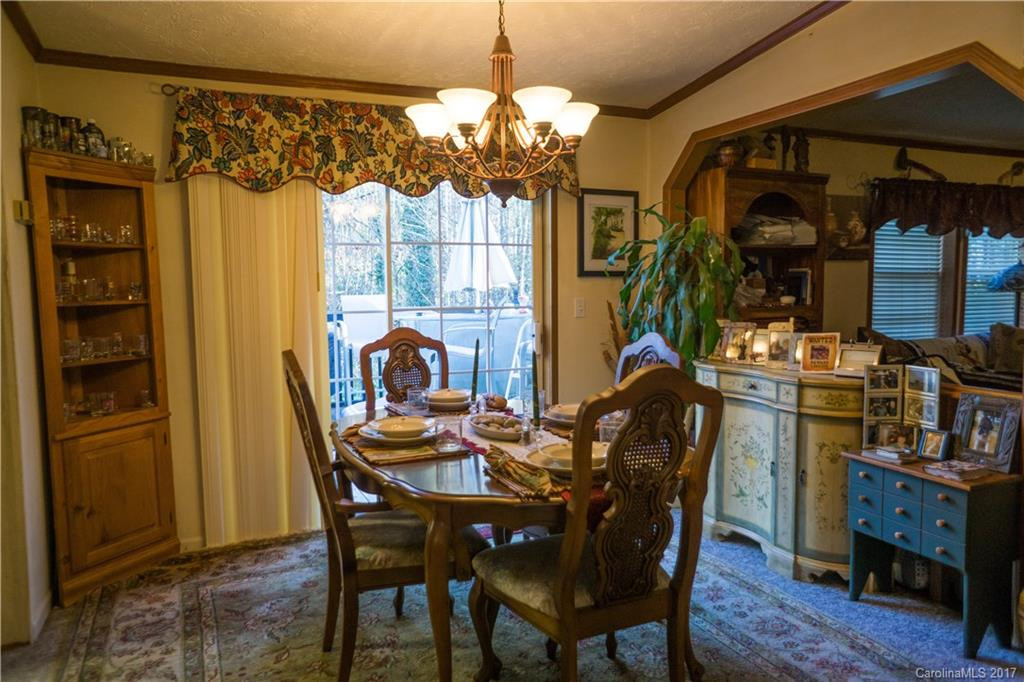 27 New Carlyle Way #8 - Photo 6