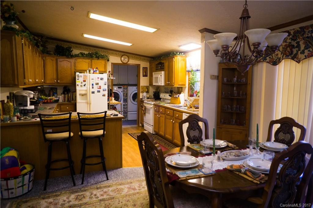 27 New Carlyle Way #8 - Photo 8
