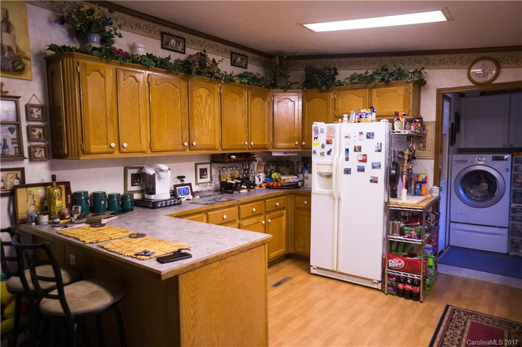 27 New Carlyle Way #8 - Photo 9