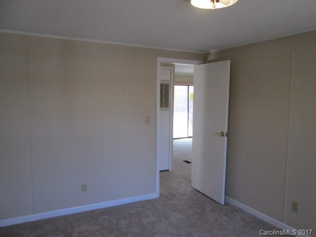 20 Woodscape Drive - Photo 8