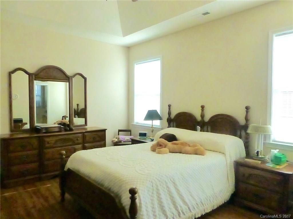 17 Hollow Crest Way - Photo 12