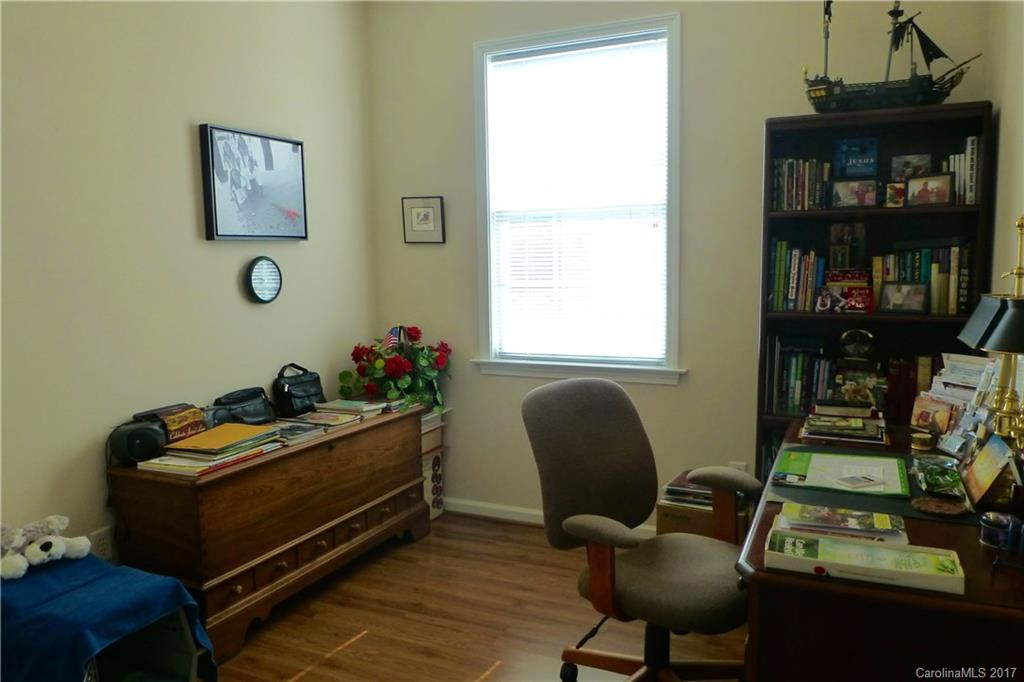 17 Hollow Crest Way - Photo 13