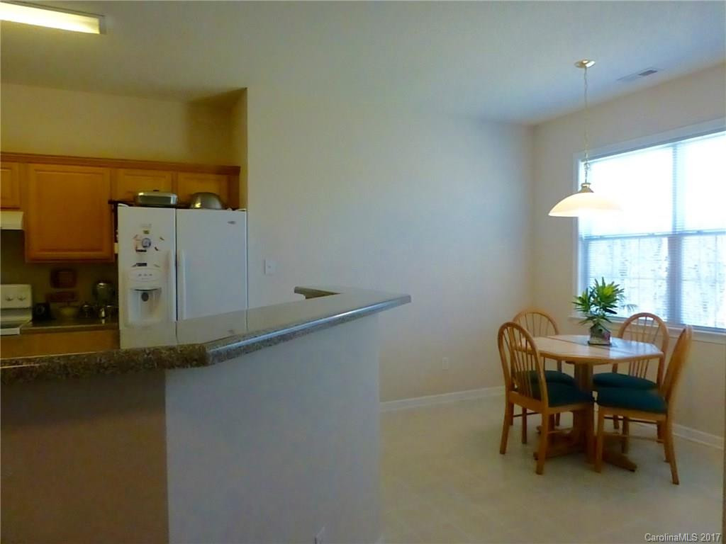 17 Hollow Crest Way - Photo 7