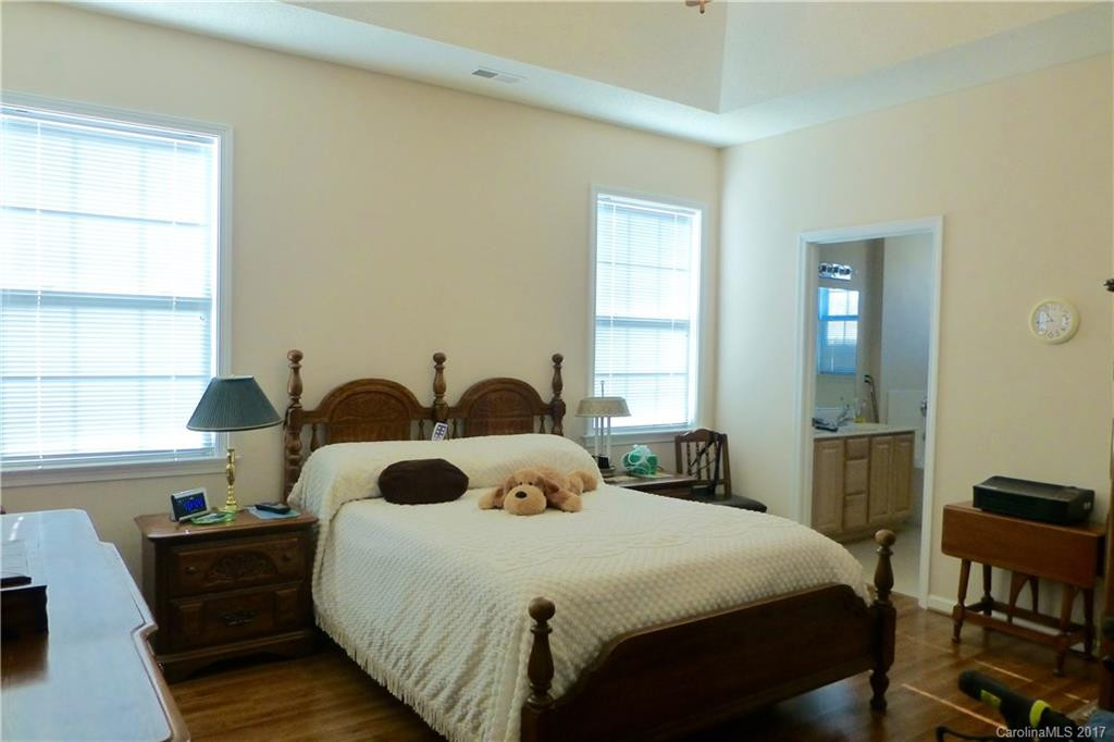 17 Hollow Crest Way - Photo 9