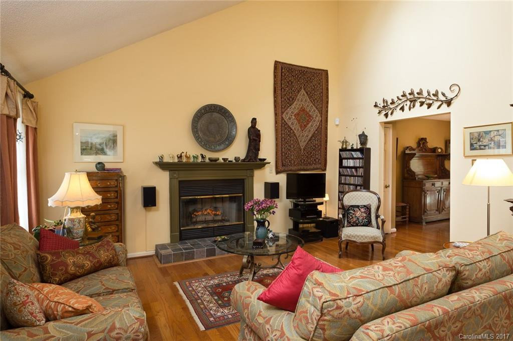 6 Springside Park #6 - Photo 2