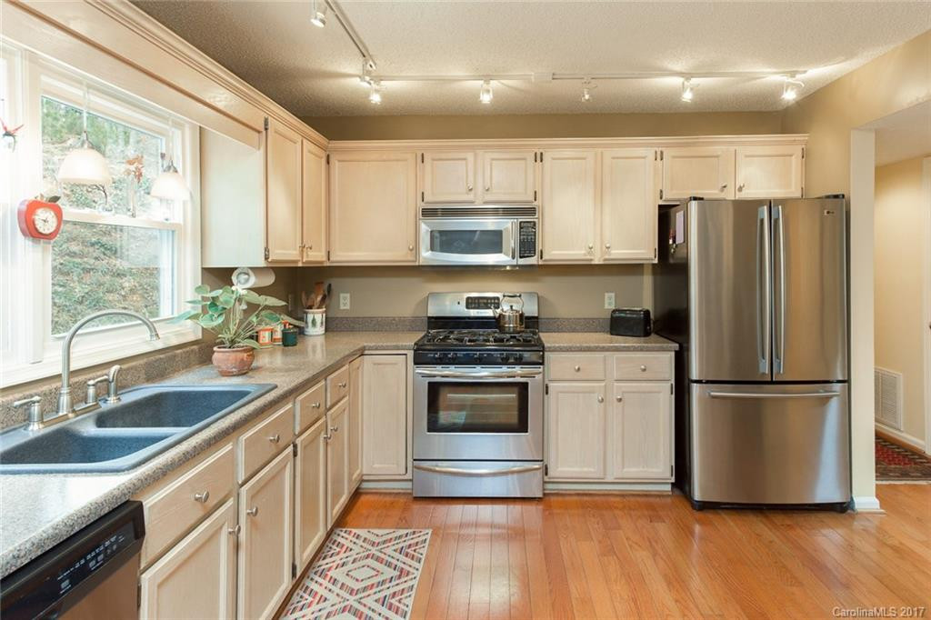 6 Springside Park #6 - Photo 8
