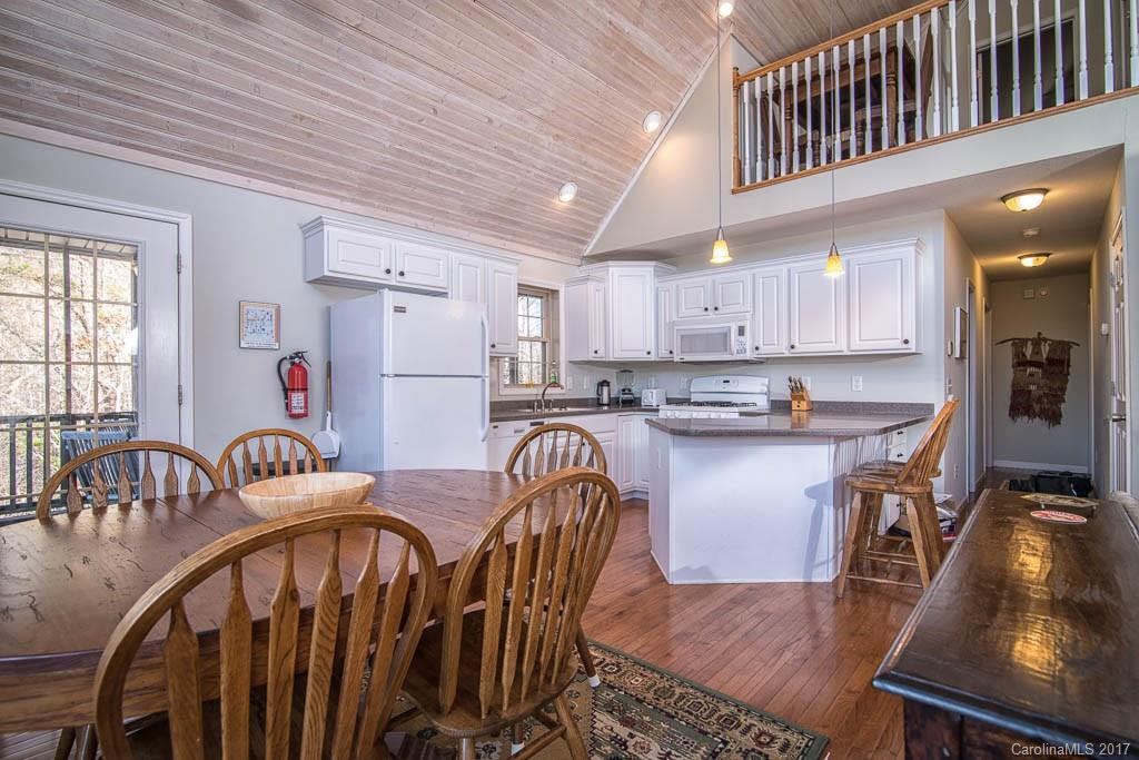 239 Buzzards Place - Photo 3