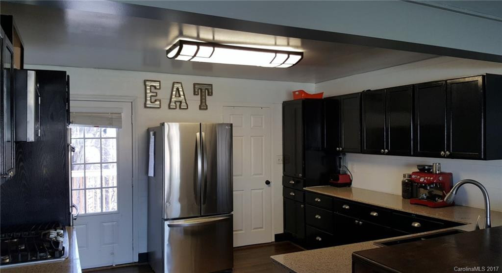 56 Pleasant Ridge Drive - Photo 4