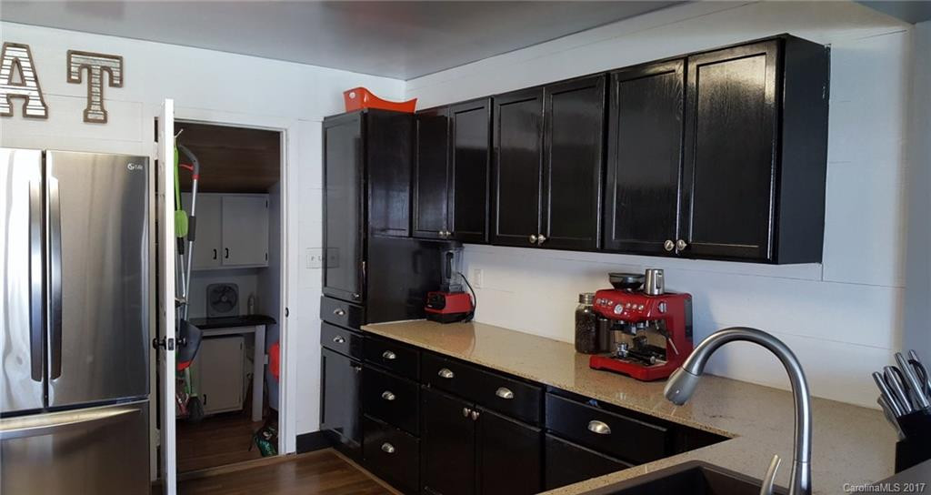 56 Pleasant Ridge Drive - Photo 5