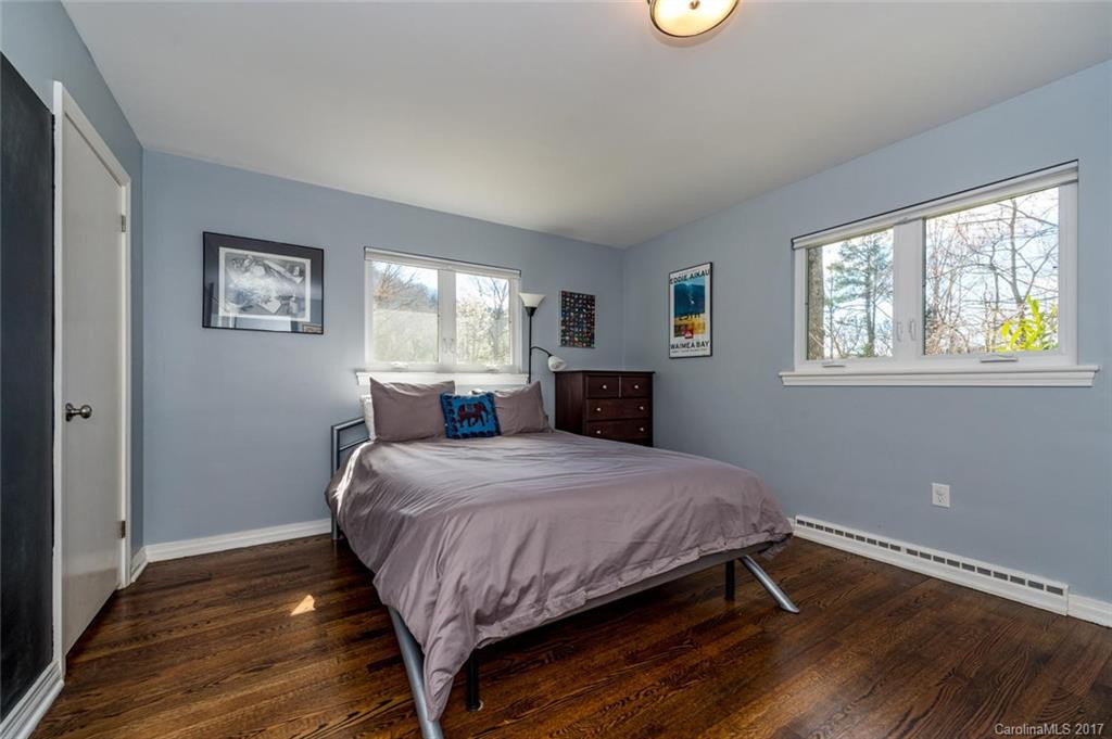 10 Woodcrest Road - Photo 12