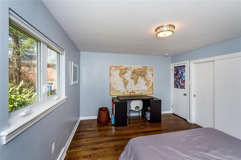 10 Woodcrest Road - Photo 13
