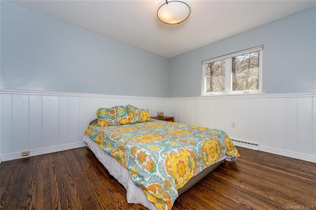 10 Woodcrest Road - Photo 17