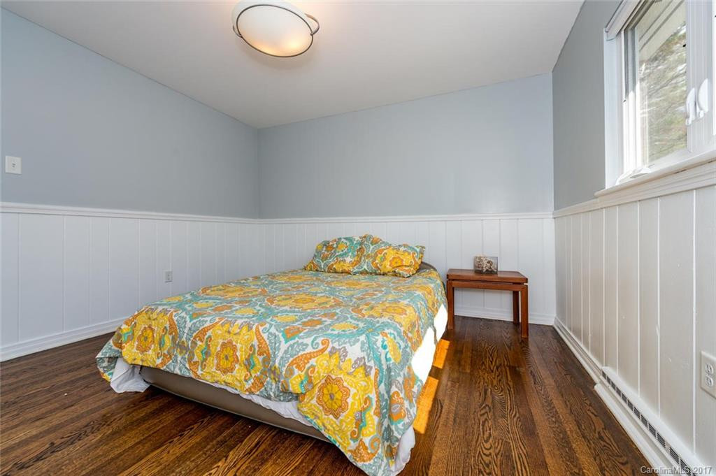 10 Woodcrest Road - Photo 18