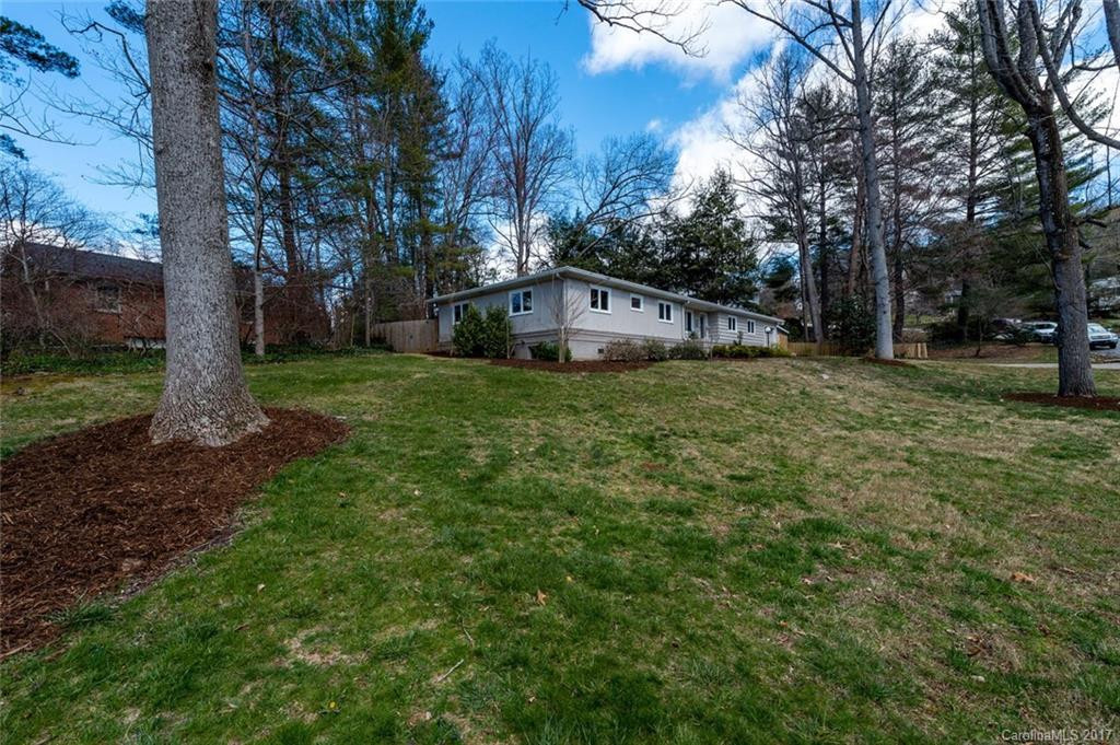 10 Woodcrest Road - Photo 23