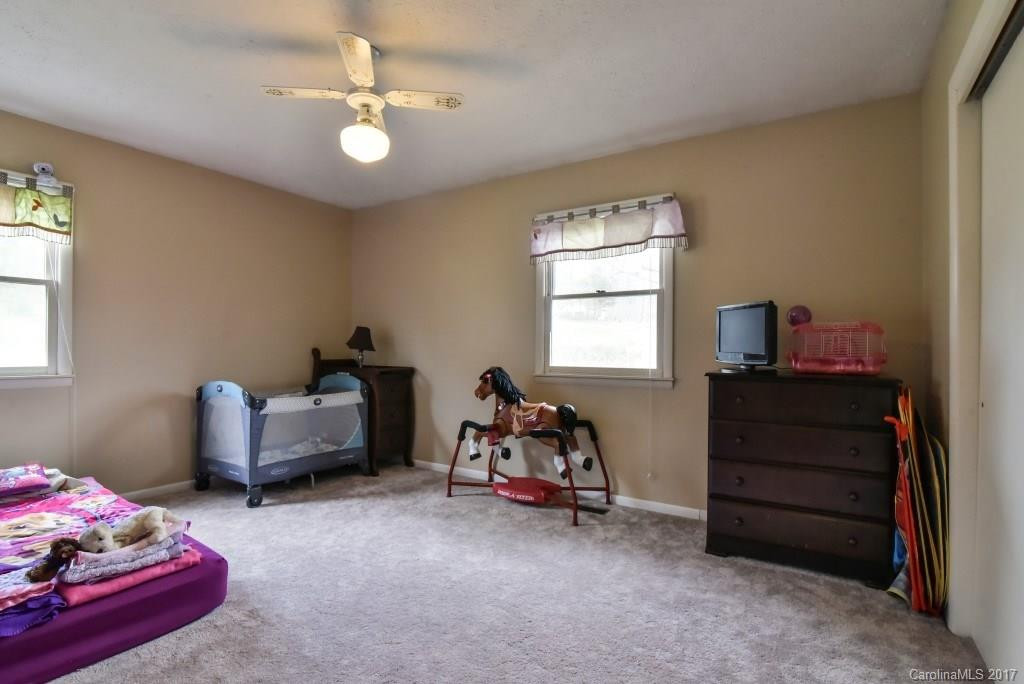 7 Paulines Place - Photo 13