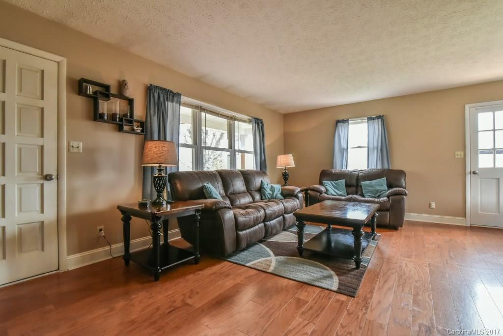 7 Paulines Place - Photo 5