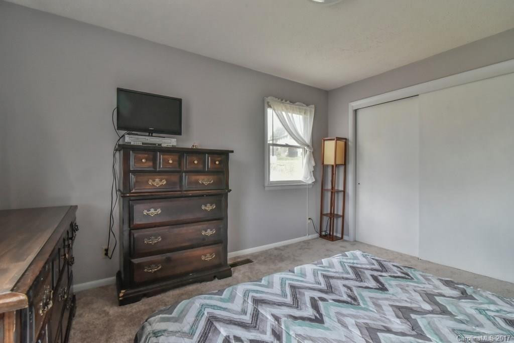 7 Paulines Place - Photo 9