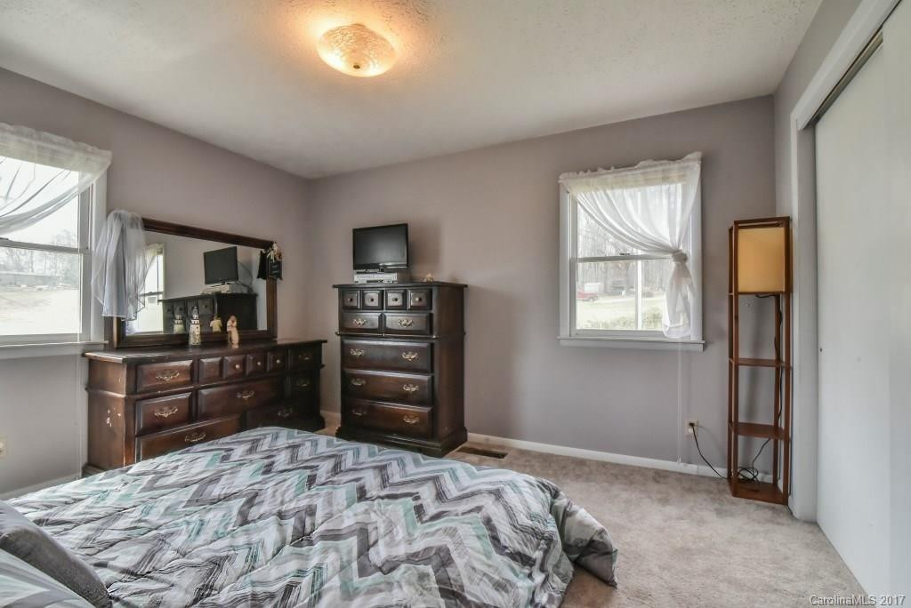 7 Paulines Place - Photo 10