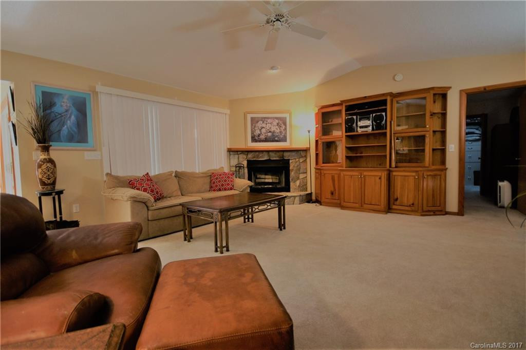 814 Thissa Way - Photo 2