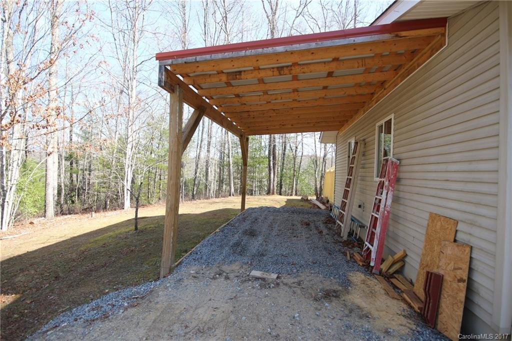 814 Thissa Way - Photo 18