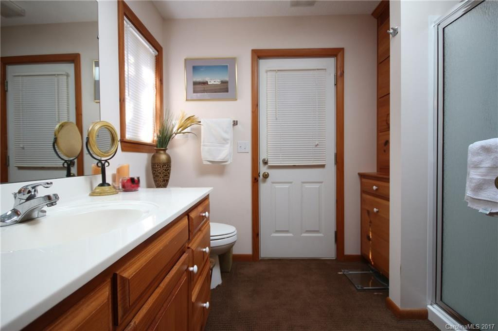 814 Thissa Way - Photo 9