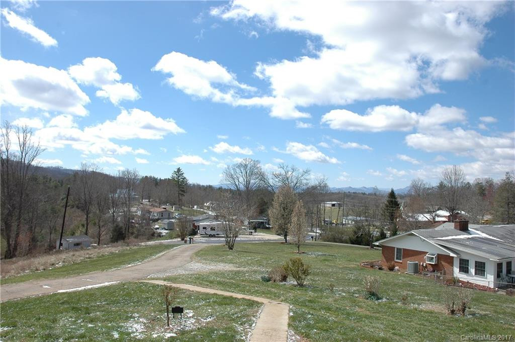30 Riddle Road - Photo 3