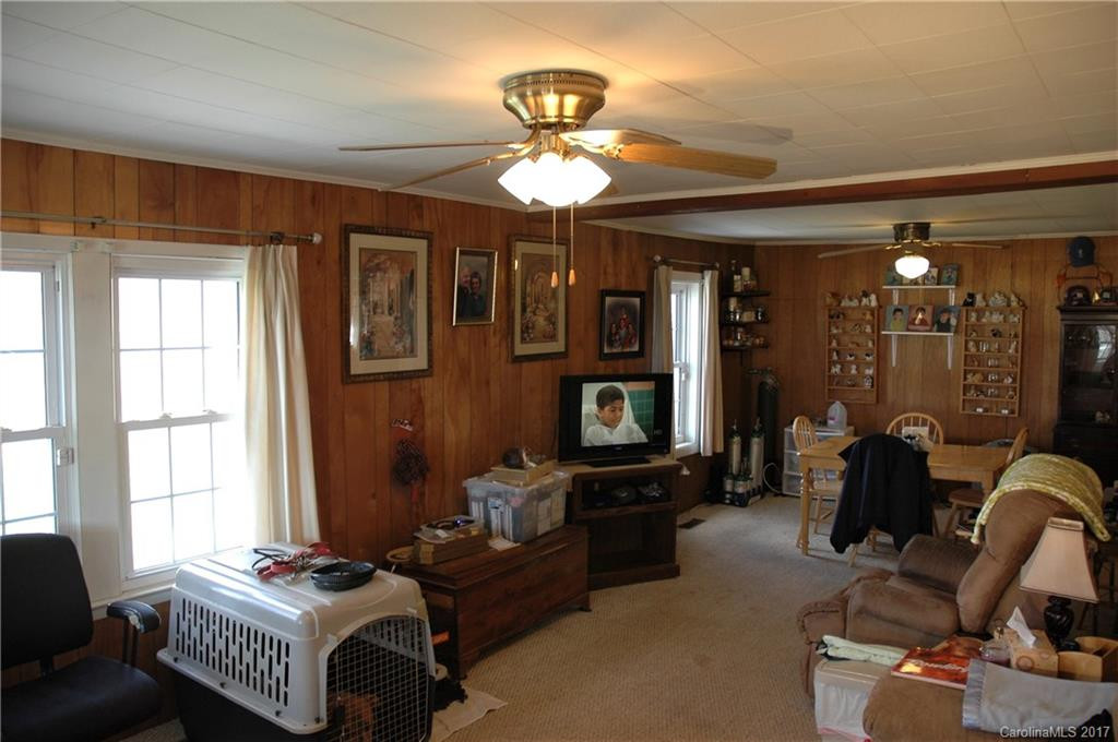 30 Riddle Road - Photo 6