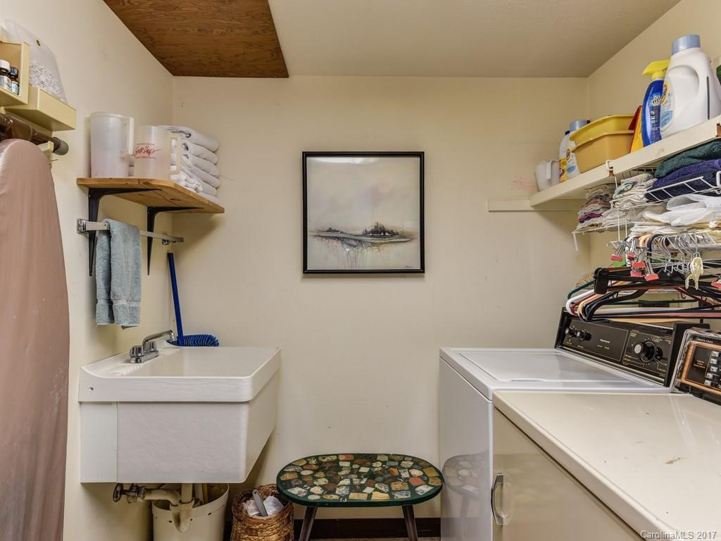 36 Foxglove Road - Photo 16