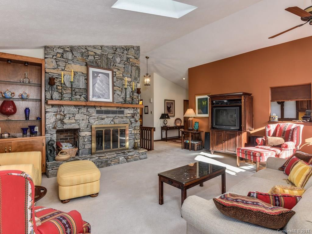 36 Foxglove Road - Photo 4