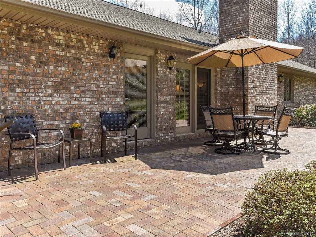 9 Shadow Brook Drive - Photo 16
