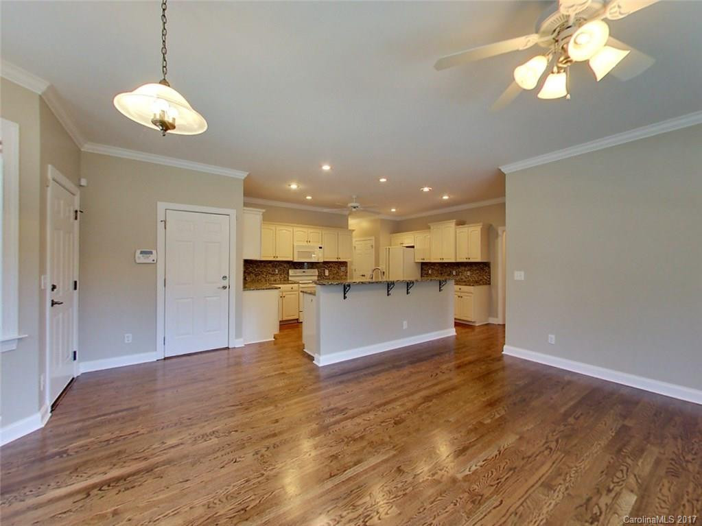 308 Sweetbriar Drive #34 - Photo 5