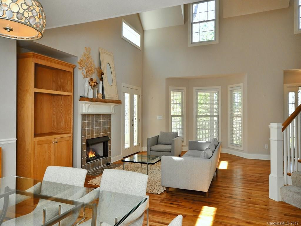 5556 Spring Road - Photo 16