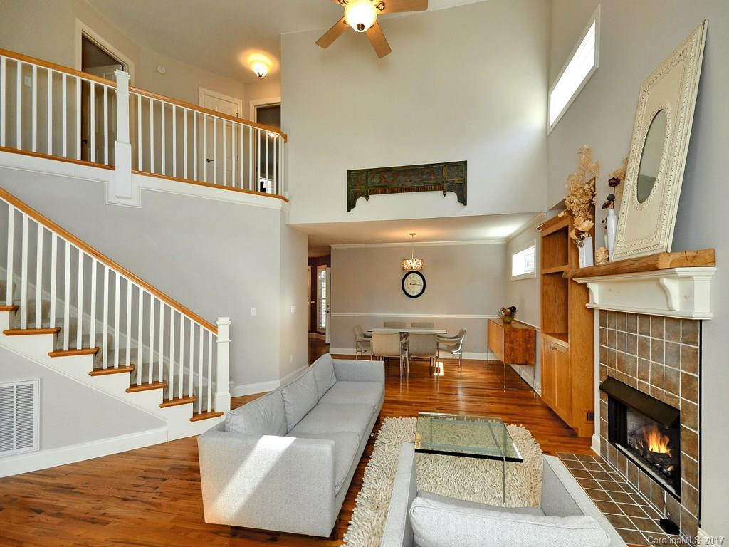 5556 Spring Road - Photo 7