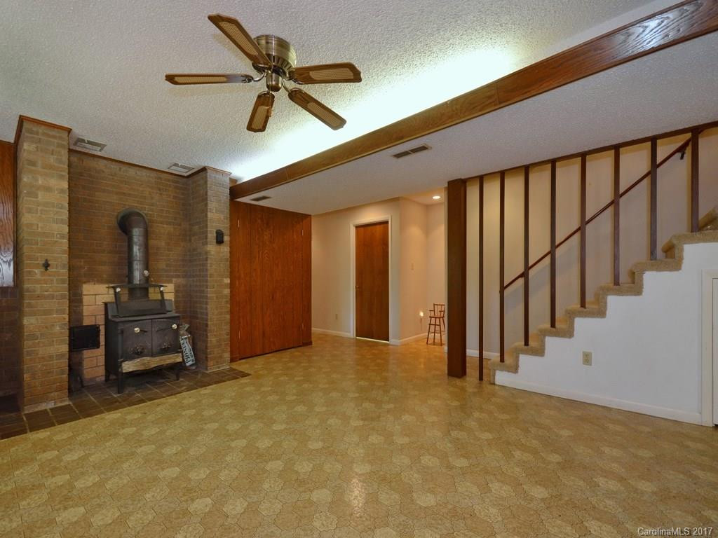 18 Parkview Drive - Photo 11