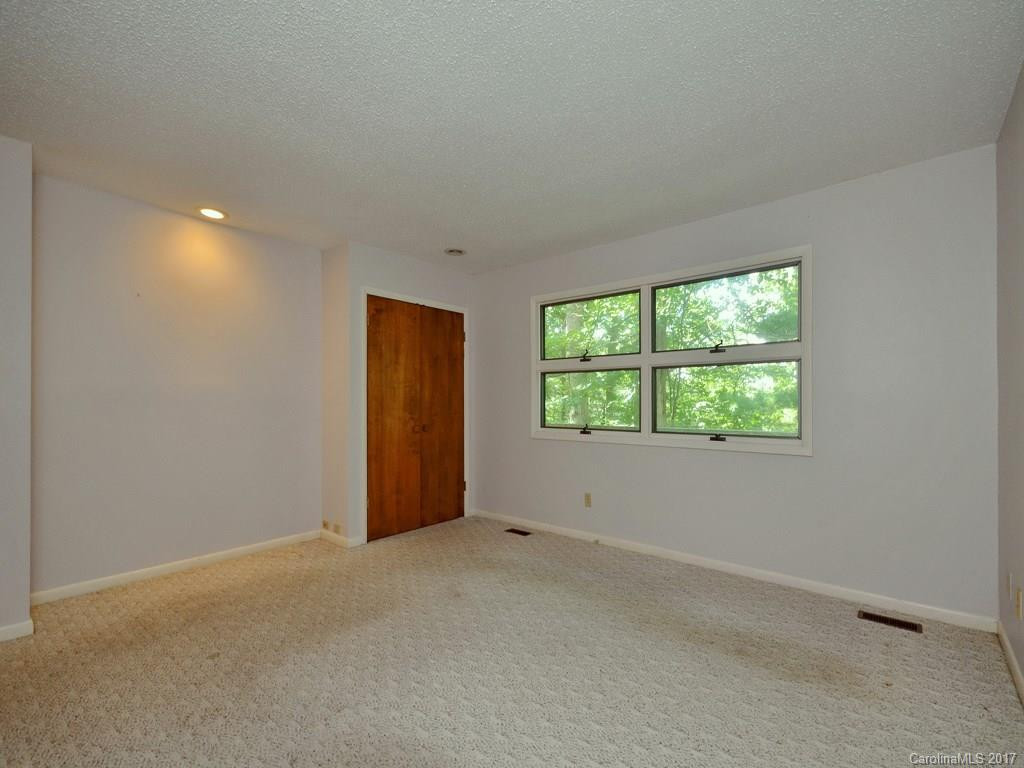 18 Parkview Drive - Photo 9