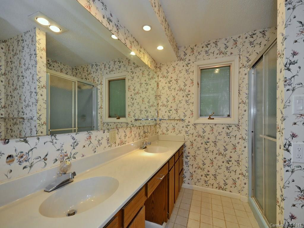 18 Parkview Drive - Photo 10