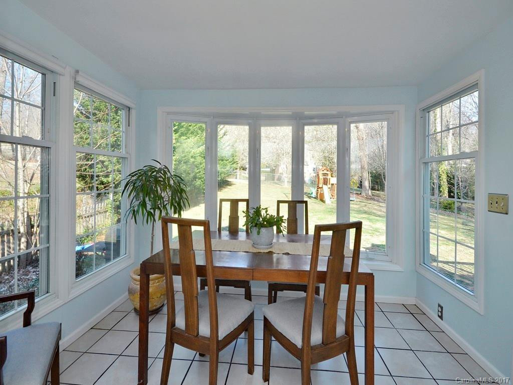 28 Woodhaven Drive - Photo 5