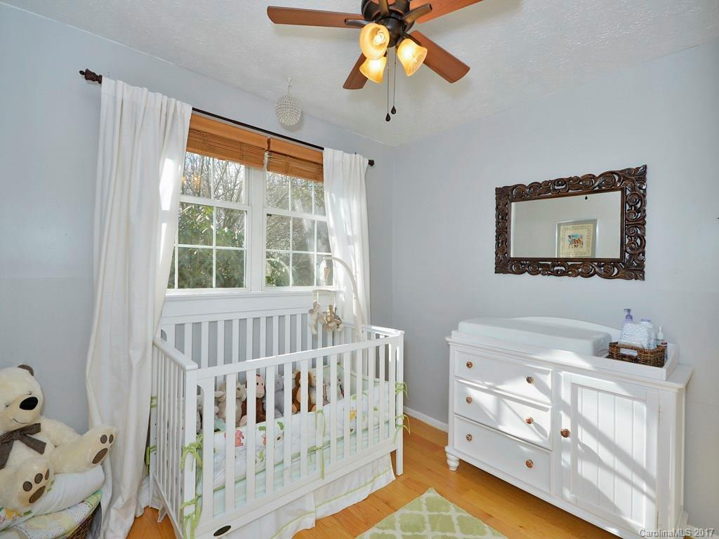 28 Woodhaven Drive - Photo 6