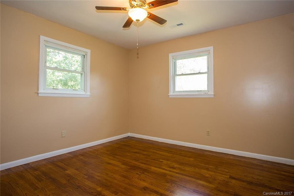 217 Cedar Hill Road - Photo 11
