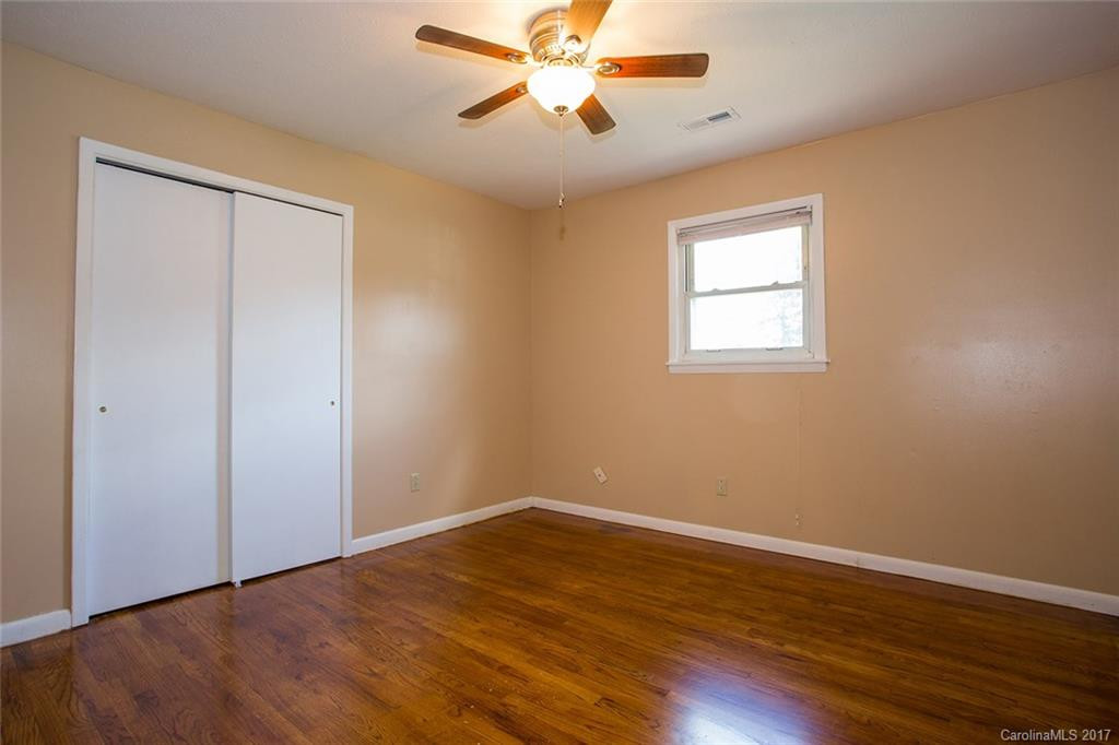 217 Cedar Hill Road - Photo 12