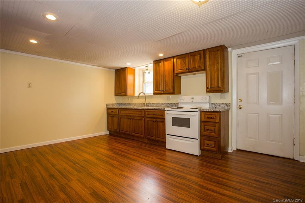 217 Cedar Hill Road - Photo 16