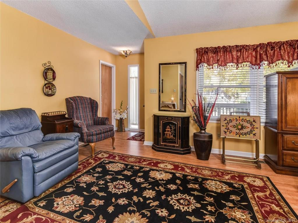 7 Lionel Place #3 - Photo 6