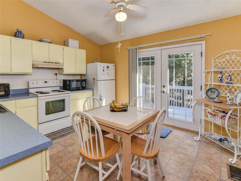 7 Lionel Place #3 - Photo 9
