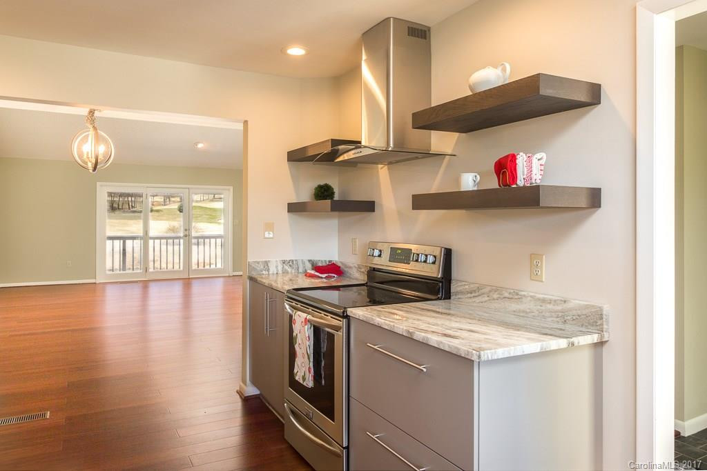 24 La Vista Drive #24 - Photo 2